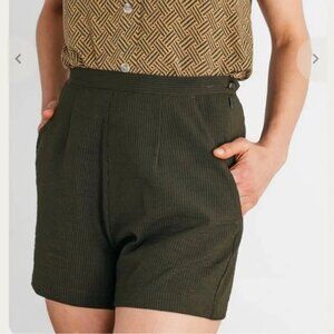 Bridge & Burn Size XS Olive Green "Freya" Short, Gently Used Condition